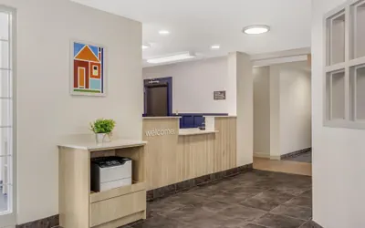 Photo 3 - Sonesta Simply Suites Boston Burlington
