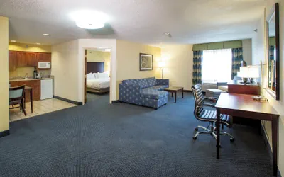 Photo 3 - Holiday Inn Express & Suites St Joseph by IHG