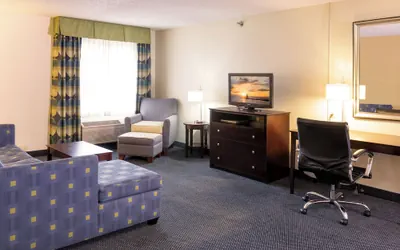 Photo 4 - Holiday Inn Express & Suites St Joseph by IHG