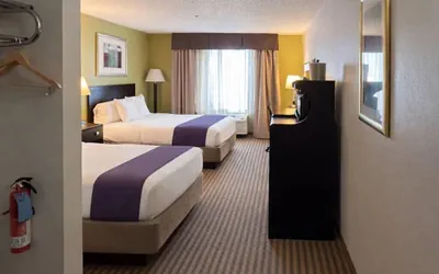 Photo 5 - Sleep Inn & Suites Kalamazoo East