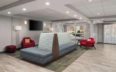 Photo 3 - Hampton Inn Sturbridge