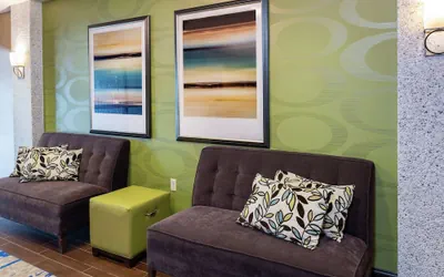 Photo 3 - Hampton Inn East Lansing