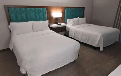 Photo 2 - Hampton Inn Milpitas