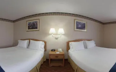 Photo 5 - Holiday Inn Express & Suites Wauseon by IHG