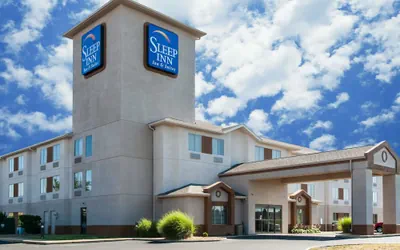 Photo 2 - Sleep Inn Saint Charles North