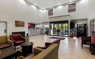 Photo 3 - Red Roof Inn PLUS+ & Suites Atlanta Airport South