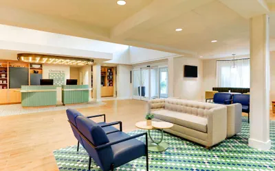 Photo 3 - Sonesta Select San Francisco Airport Oyster Point Waterfront