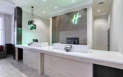 Photo 3 - Holiday Inn Hotel & Suites Madison West - Middleton by IHG