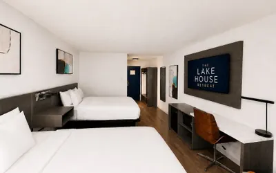 Photo 4 - The Lake House Retreat