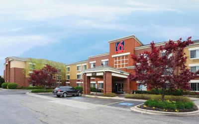 Studio 6 Extended Stay Chicago Vernon Hills Lincolnshire IL