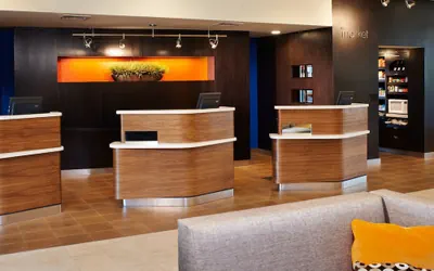 Photo 2 - Courtyard by Marriott Kansas City Overland Park/Convention Center