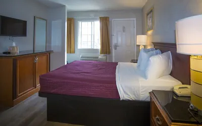 Photo 5 - Americas Best Value Inn Chico
