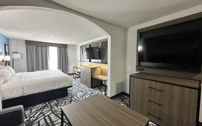 Photo 4 - Best Western Plus Lexington NE