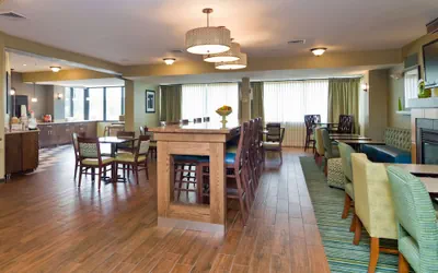 Photo 4 - Hampton Inn New Philadelphia