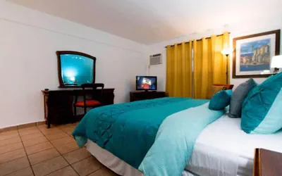 Photo 5 - Gables Inn