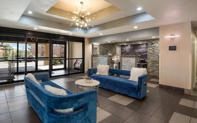 Photo 3 - SureStay Plus Hotel by Best Western Coralville Iowa City