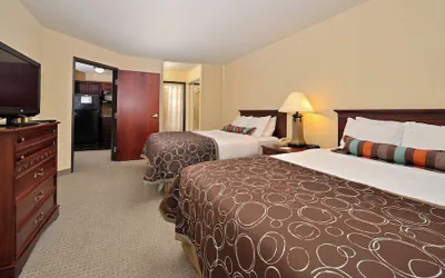 Photo 2 - Staybridge Suites West Des Moines by IHG