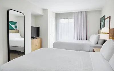 Photo 4 - Staybridge Suites Downtown Peoria by IHG