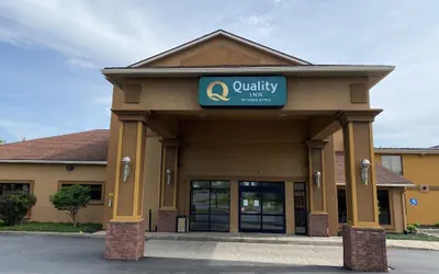 Photo 2 - Quality Inn Near Walden Galleria Mall