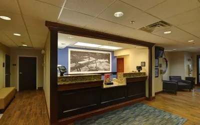 Photo 5 - Hampton Inn Franklin/Milford