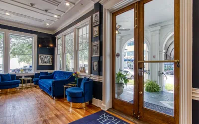 Photo 3 - The Cordova Inn, a New Hotel Collection Property