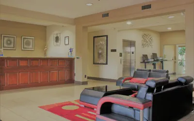 Photo 3 - Hawthorn Extended Stay by Wyndham Bloomington