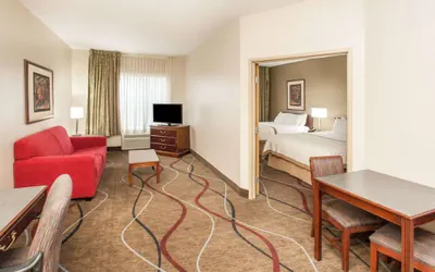 Photo 5 - Hawthorn Extended Stay by Wyndham Bloomington