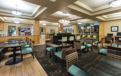 Photo 2 - La Quinta Inn & Suites by Wyndham Idaho Falls/Ammon