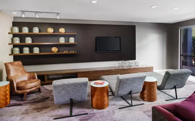 Photo 3 - Courtyard By Marriott Dallas - Lewisville