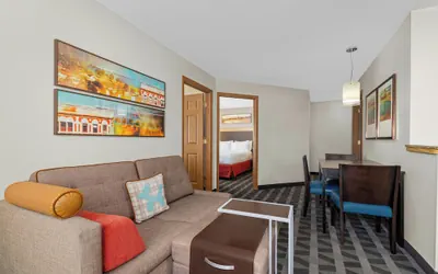 Photo 2 - Towneplace Suites By Marriott Brookfield