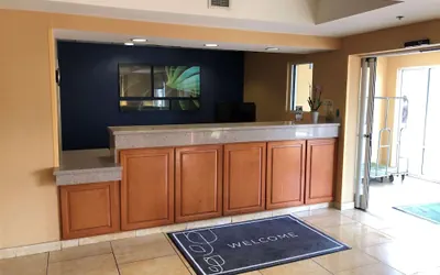 Photo 3 - Country Inn & Suites by Radisson, Fayetteville I-95, NC