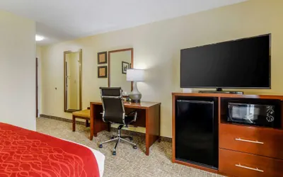 Photo 4 - Comfort Inn & Suites Hillsville I-77
