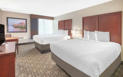 Photo 4 - Baymont Inn & Suites Grand Rapids Near Downtown