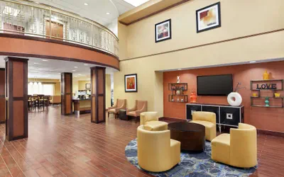 Photo 4 - Hampton Inn Oklahoma City-I-40 E. (Tinker Air Force Base)