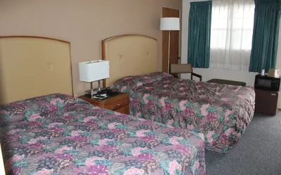 Photo 4 - Hastings Inn