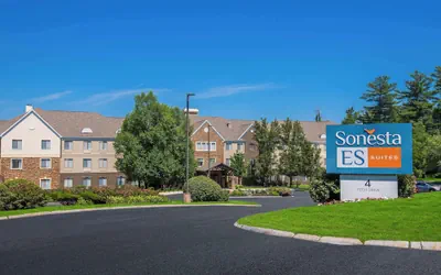 Photo 2 - Sonesta ES Suites Andover Boston