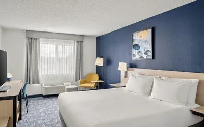 Photo 4 - City Express By Marriott Freeport