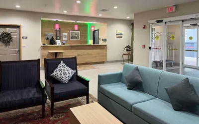 Photo 3 - Country Inn & Suites by Radisson, Elgin, IL