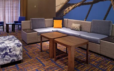 Photo 2 - Courtyard by Marriott Baltimore Downtown/Inner Harbor