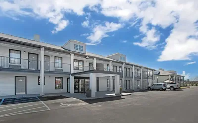 Quality Inn Bessemer I-20 exit 108