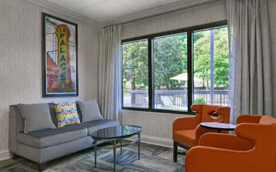 Photo 5 - Hampton Inn Gallatin