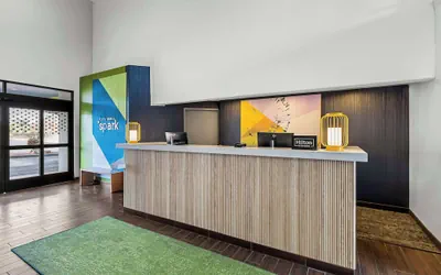 Photo 4 - Spark by Hilton Glendale Phoenix North