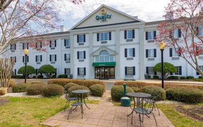 Photo 2 - Quality Inn Newnan - Atlanta South