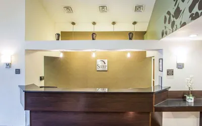 Photo 3 - Sleep Inn & Suites Queensbury - Lake George