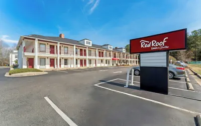 Photo 2 - Red Roof Inn & Suites Wilson