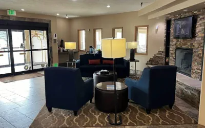 Photo 4 - Comfort Inn & Suites Gunnison - Crested Butte