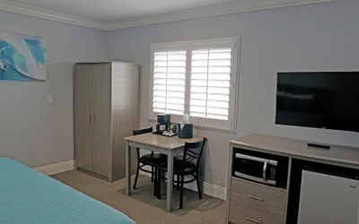 Photo 5 - Surf City Inn - Near Seal Beach Pier