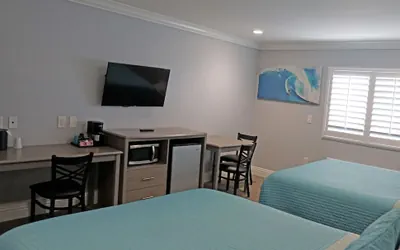 Photo 4 - Surf City Inn - Near Seal Beach Pier