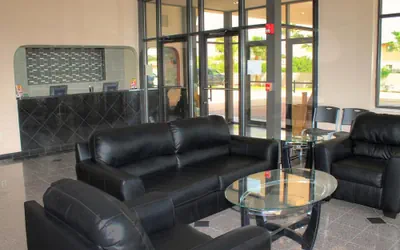 Photo 4 - Regency Inn & Suites