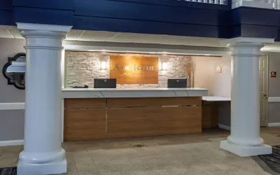 Photo 3 - AmericInn by Wyndham Peoria